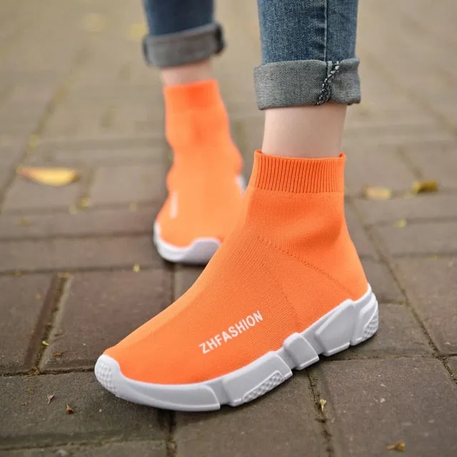 Light High Top New Breathable Flying Socks Shoes Women Sports Elastic Socks Sneakers