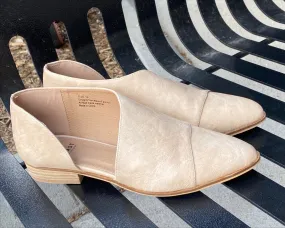 Open Shank Cut Out Flat Loafer Flats CARTER-05